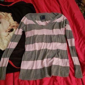 American Eagle long sleeve shirt